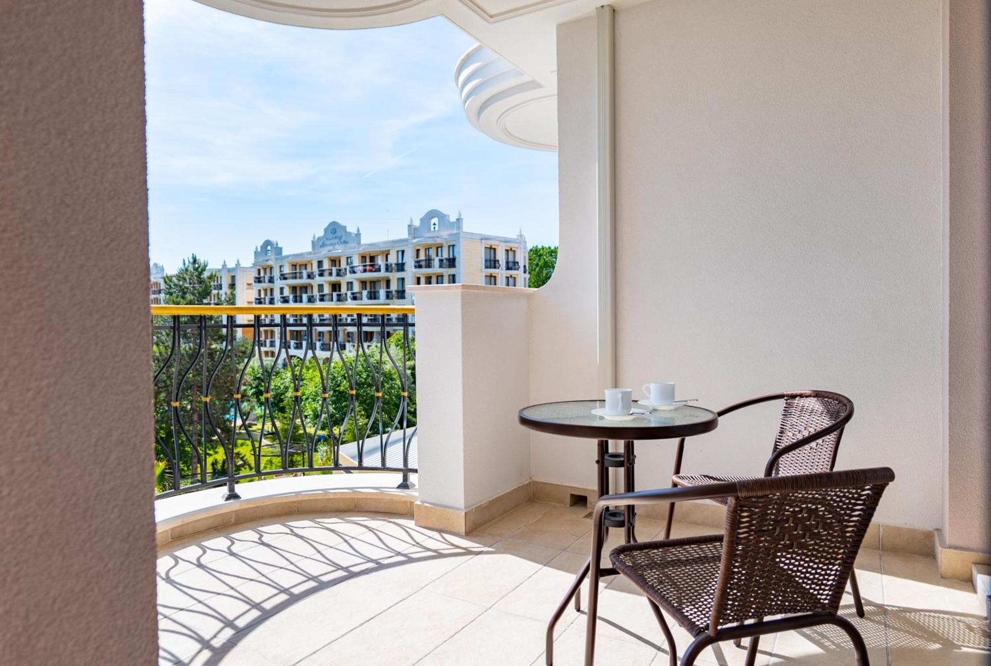 ساني بيتش Harmony Suites Grand Resort المظهر الخارجي الصورة