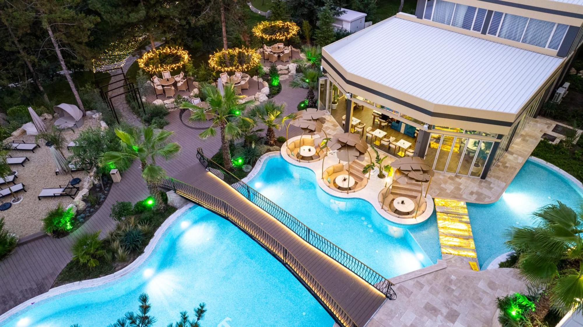 ساني بيتش Harmony Suites Grand Resort المظهر الخارجي الصورة